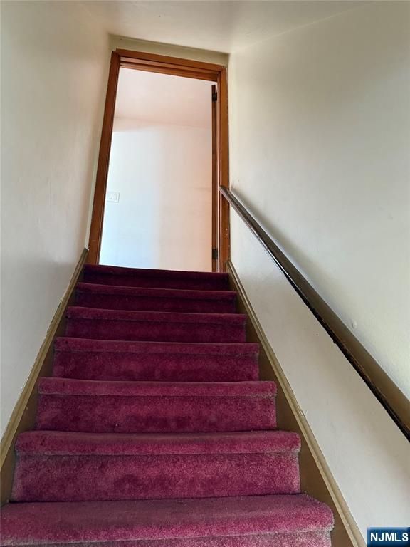 13 Joseph Street