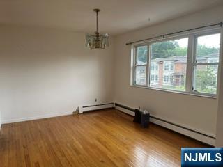 417 2nd Street 2nd Floor - Photo 3