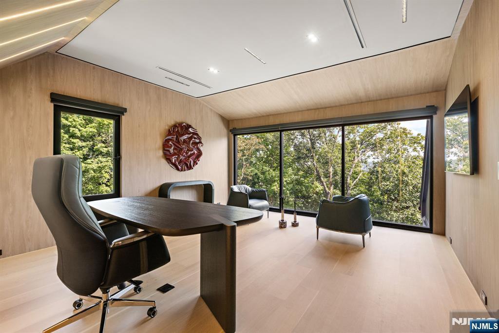 8 Flintlock Court — photo 17