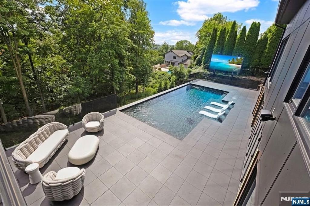 8 Flintlock Court — photo 26