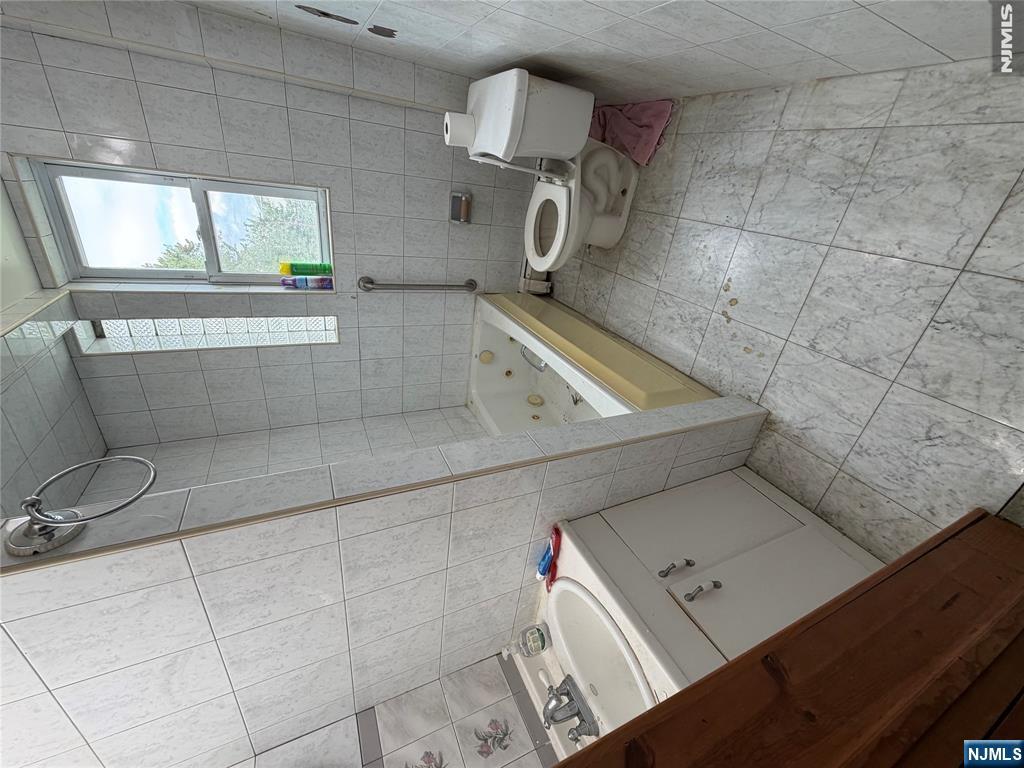709 Stuyvesant Avenue - Photo 3