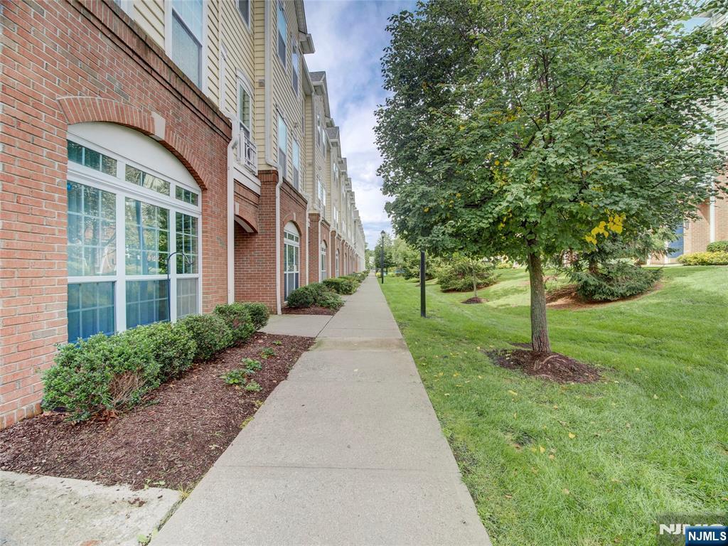 1513 Hamilton Street - Photo 1