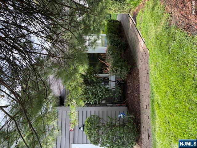 279 Barnstable - Photo 1