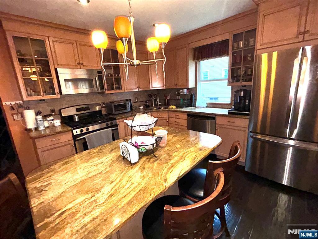 62 Tuxedo Avenue
