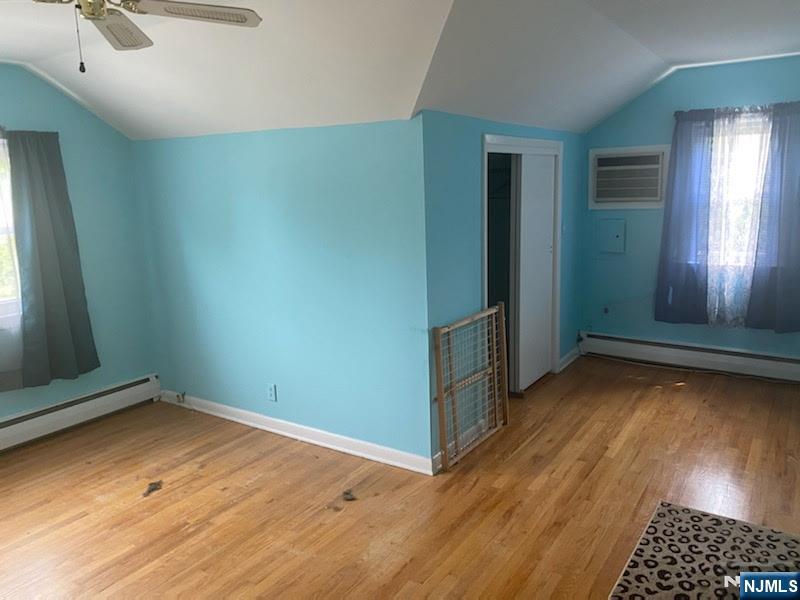 62 Tuxedo Avenue