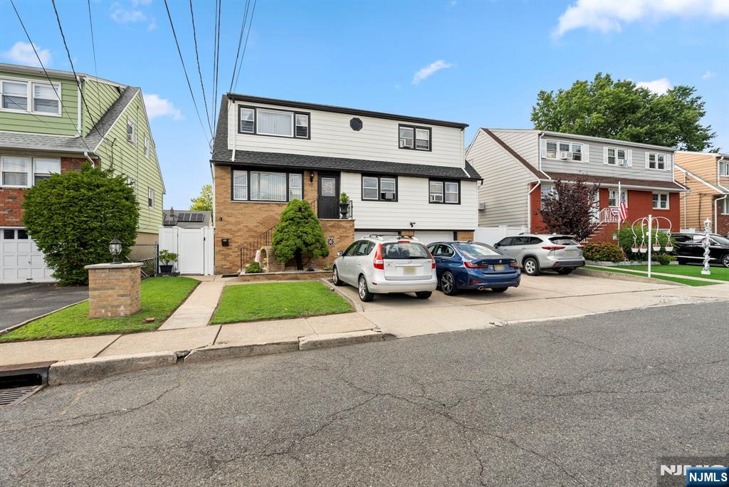 17 Joseph Street - Photo 2