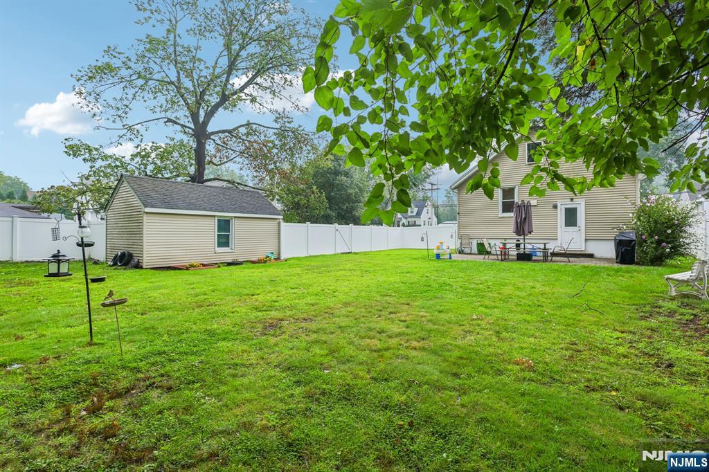 60 Palisade Avenue