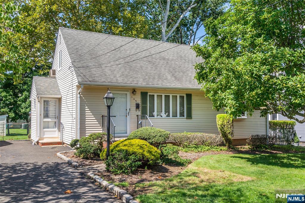 149 Anderson Parkway - Photo 1