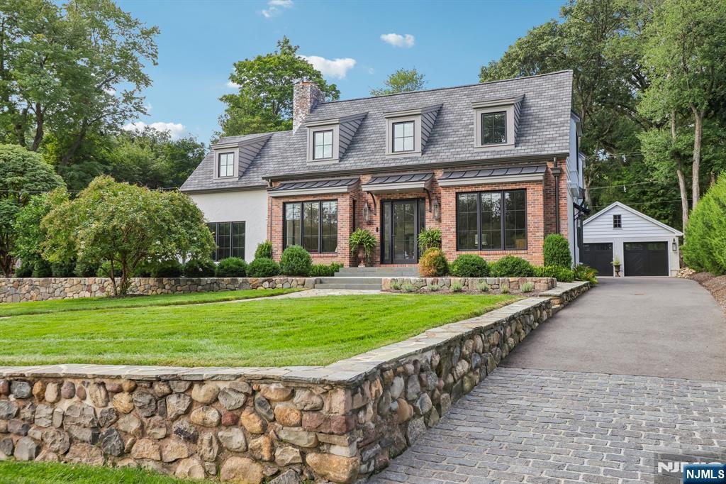 Photo 2 of Single family home for sale at 71 Gilbert Rd, Ho Ho Kus, NJ 07423 | MLS# 26033251 | Listing updated on 2026-09-15