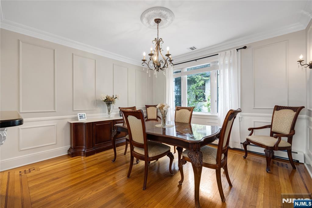 84 Vanderburgh Avenue