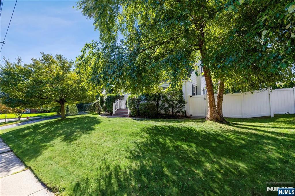 813 Ridgewood Avenue - Photo 5