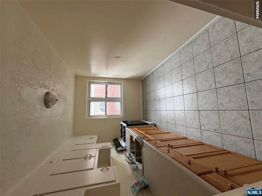 138 Midland Place Second floor - Photo 4