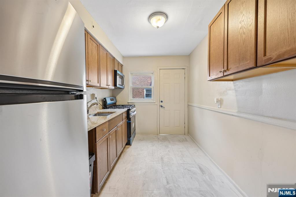 183 Norman Road