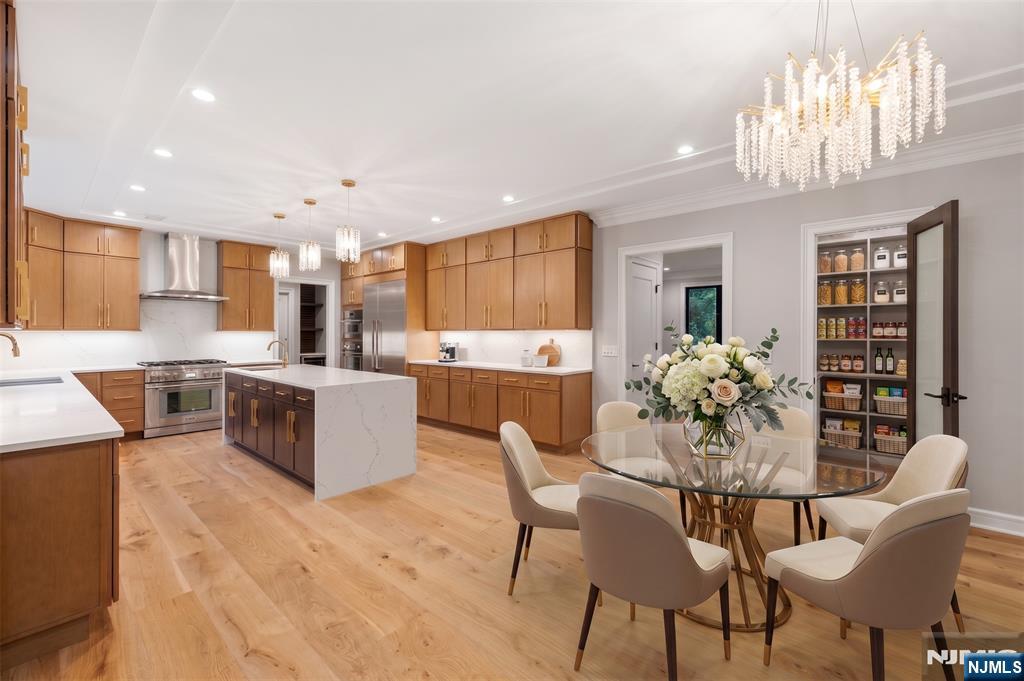 455 Sunset Ave, Haworth, NJ 07641