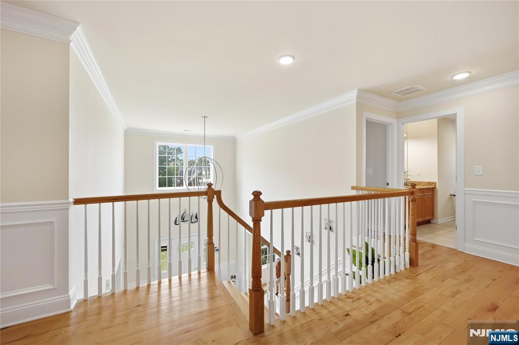5 Jared Place