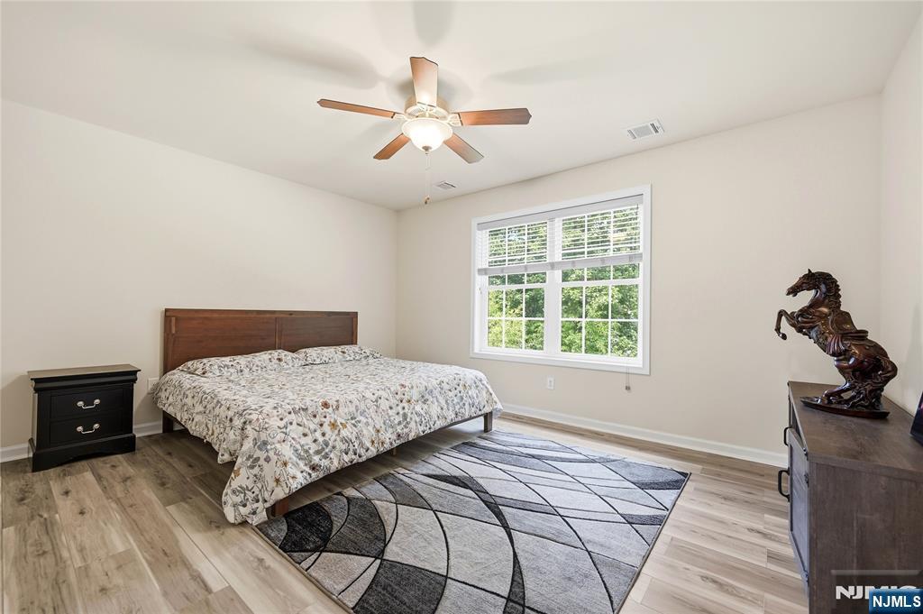 5 Jared Place