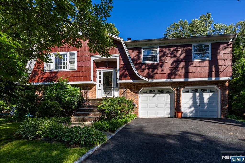 52 Aspen Lane - Photo 1