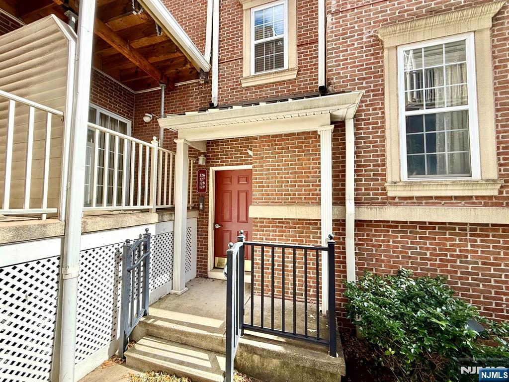 201 DEY Street 126 - Photo 2
