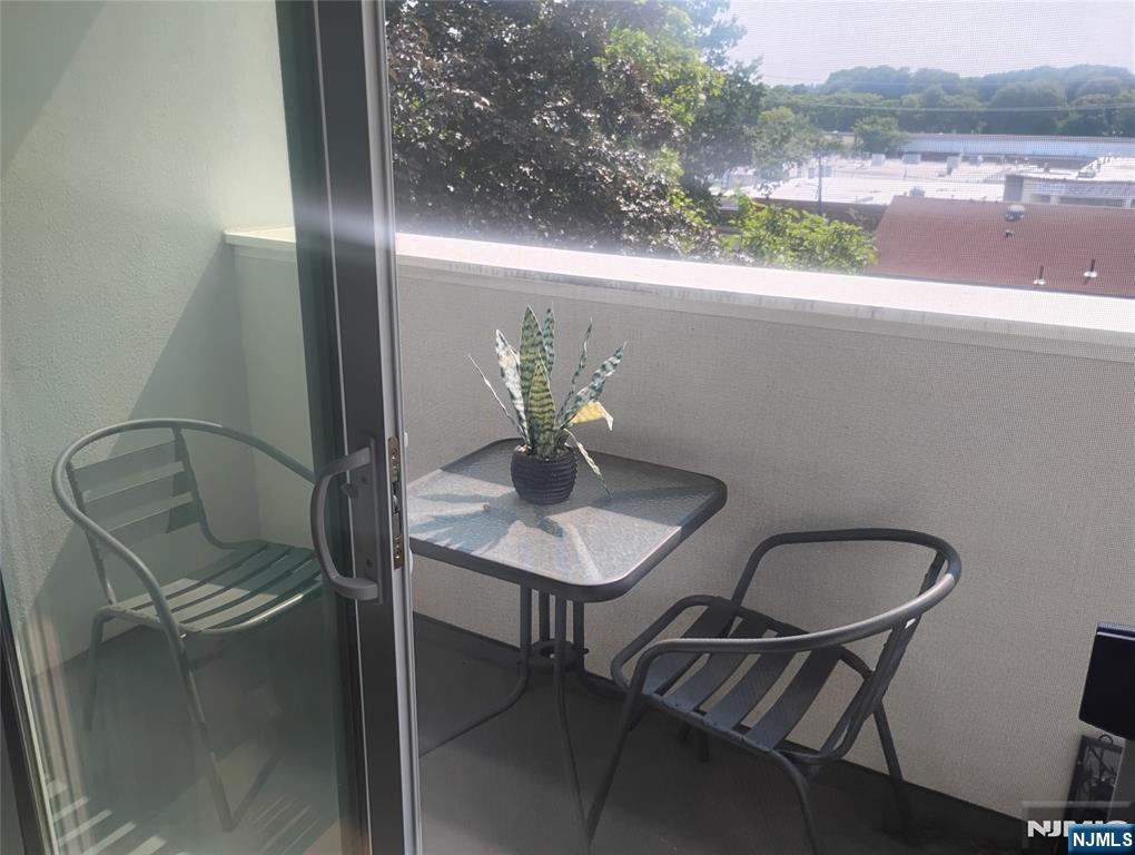 10 Orchard Street #3F