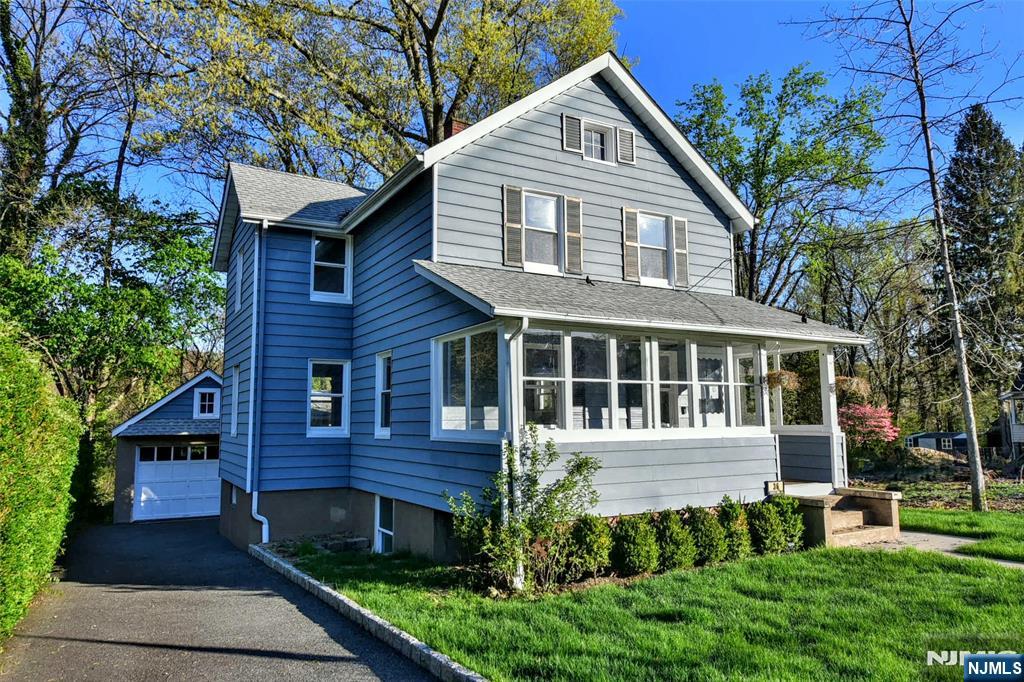 36 Hines - Photo 1