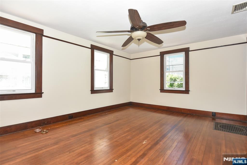 36 Hines - Photo 4