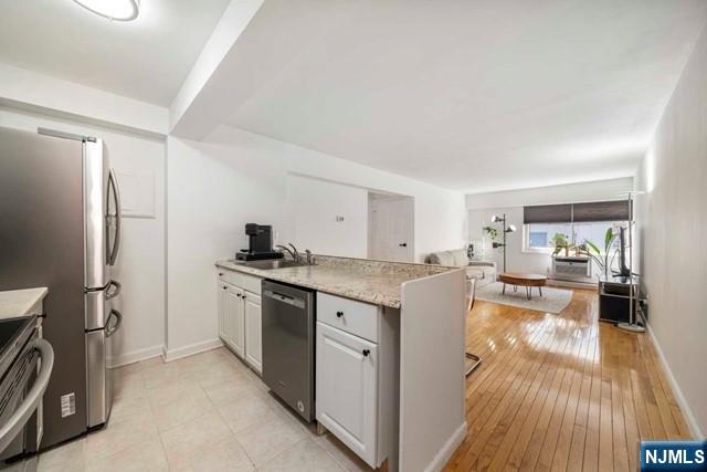 333 Grand Avenue 1N - Photo 1