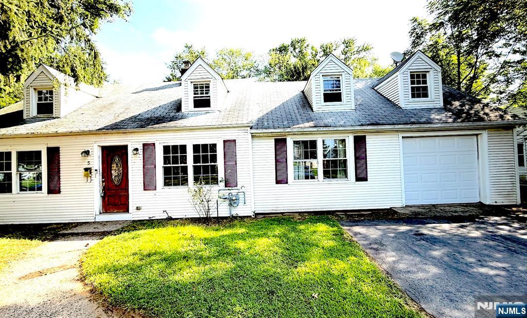 5 Brookside Avenue - Photo 1