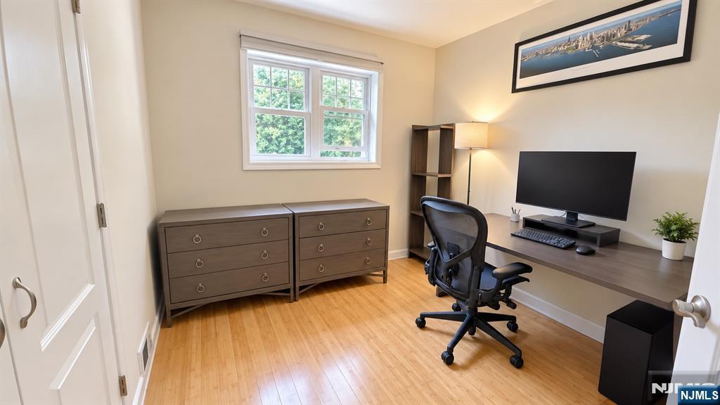 66 Merritt Avenue - Photo 4