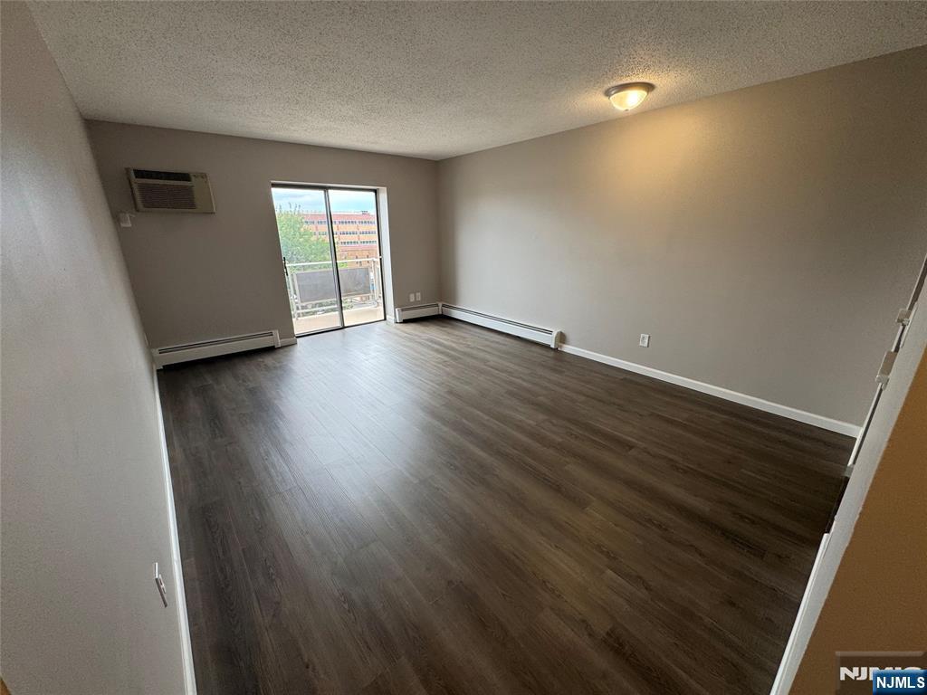 100 2nd Street 408 - Photo 3