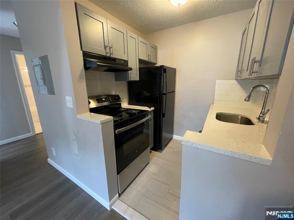 100 2nd Street 113 - Photo 5