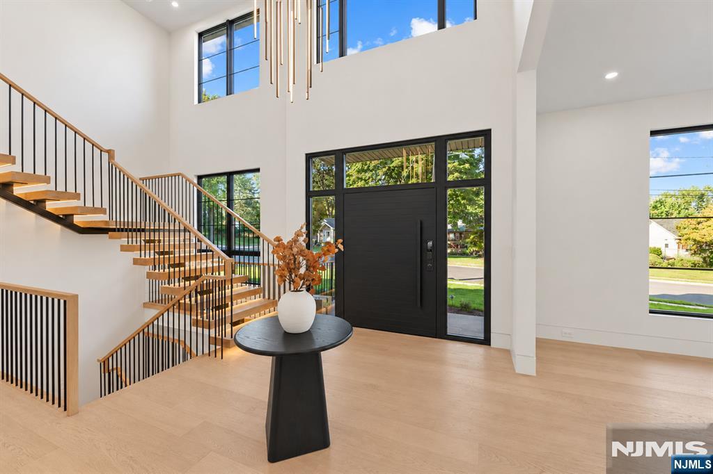 236 Woodcrest Avenue — photo 11