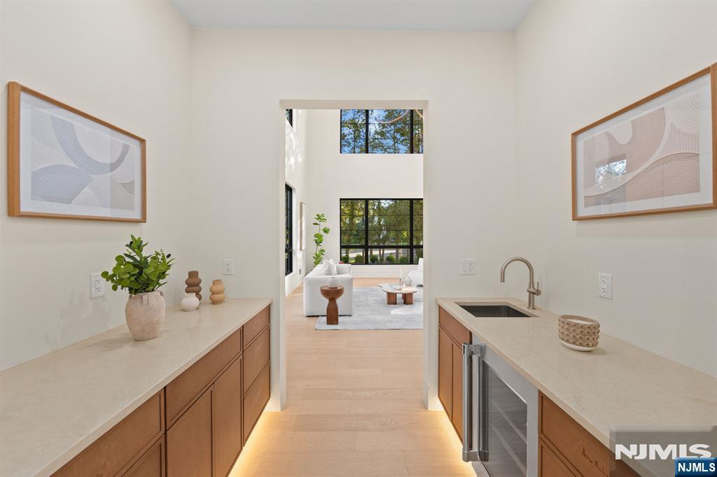 236 Woodcrest Avenue — photo 14