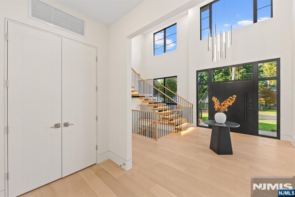 236 Woodcrest Avenue — photo 29