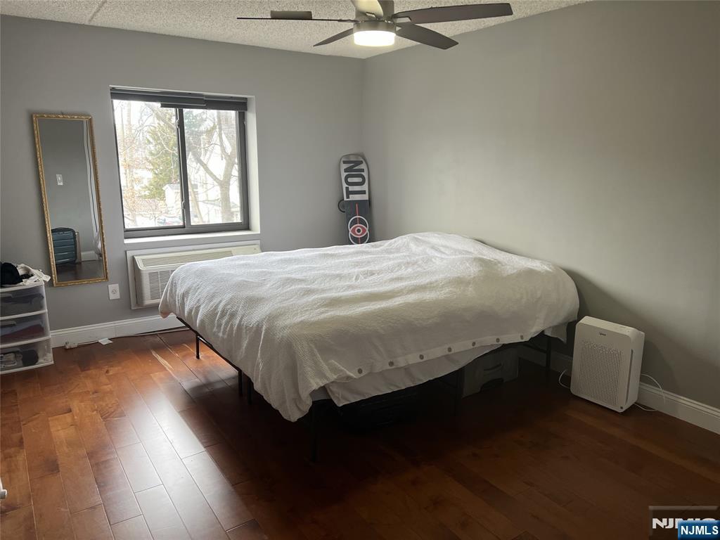 281 Park 2i - Photo 2