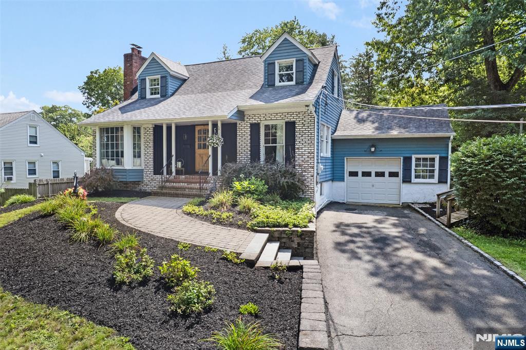 32 Foothill Drive - Photo 2