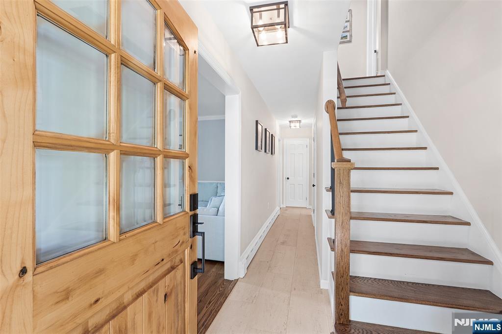 32 Foothill Drive - Photo 5
