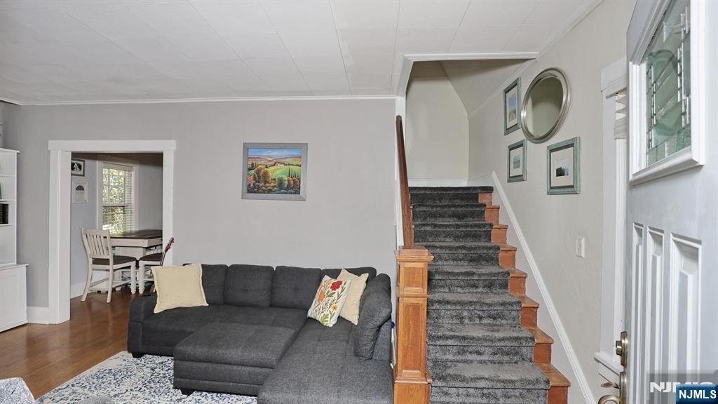 Photo 3 of Single family home for sale at 29 Silver Birch Ave, Oakland, NJ 07436 | MLS# 26033353 | Listing updated on 2026-09-29