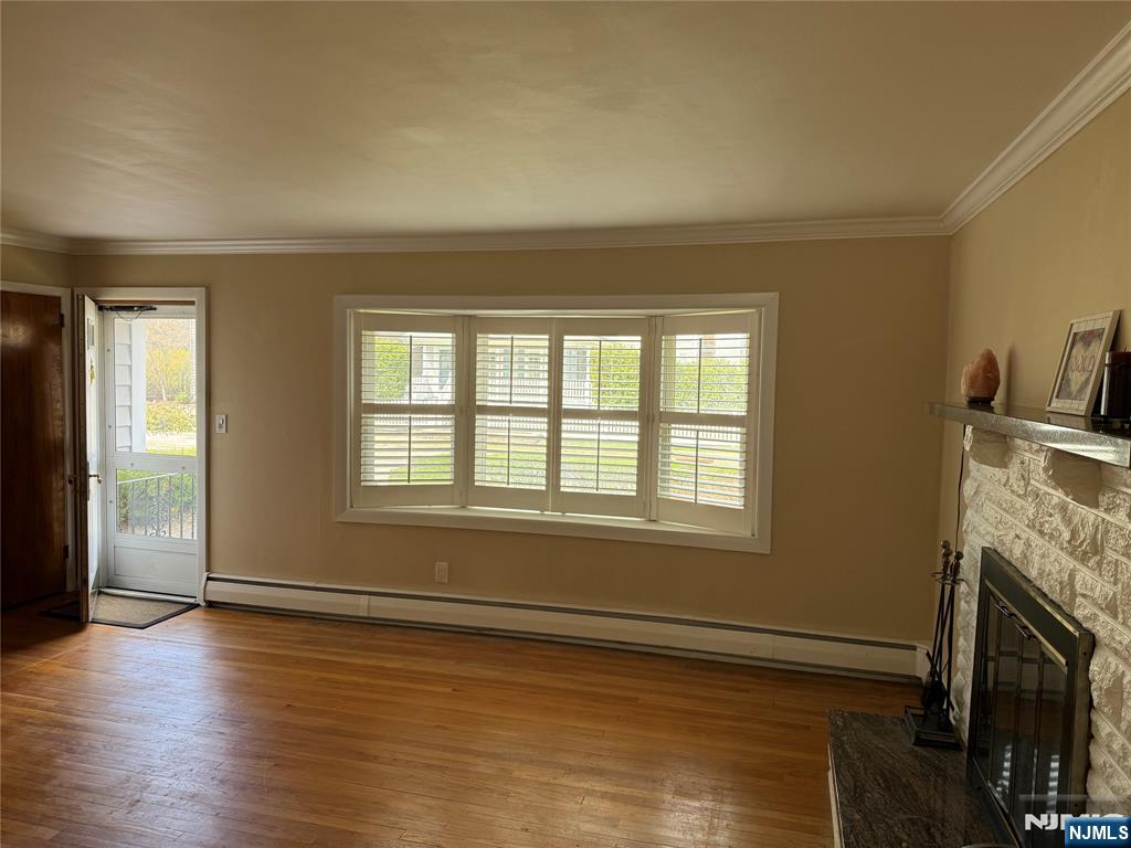 54 Central Avenue - Photo 2