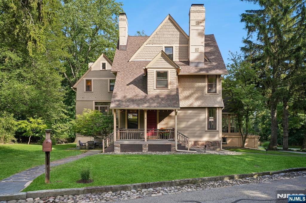 Photo 1 of Single family home for sale at 6 Edgehill Rd, West Orange, NJ 07052 | MLS# 26033374 | Listing updated on 2026-09-20