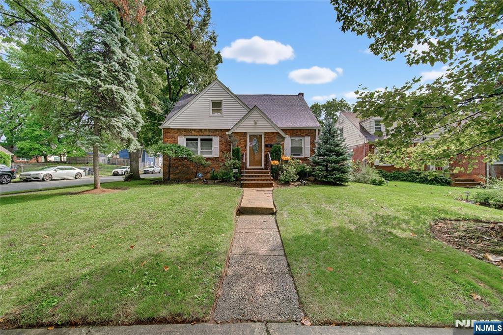 83 Fairfield Street - Photo 1