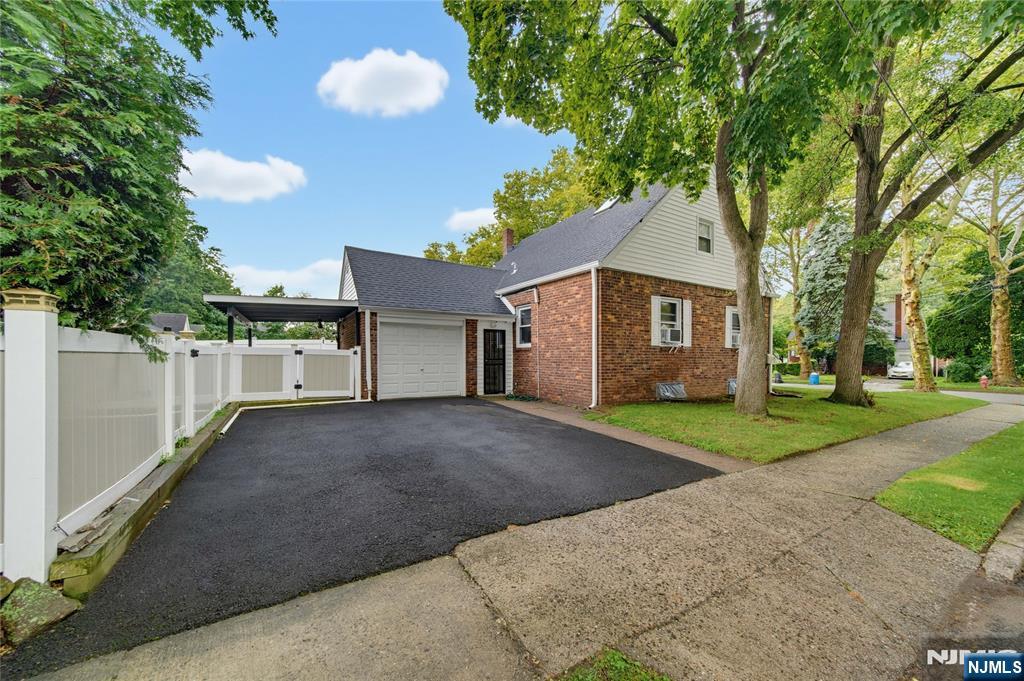 83 Fairfield Street - Photo 4