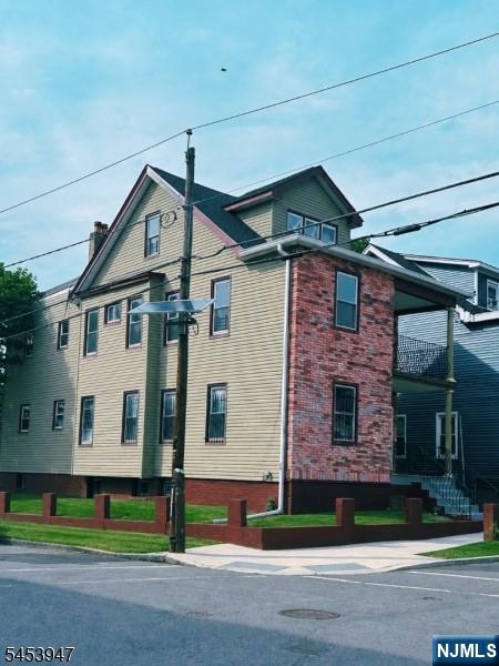 163 Dewey Street - Photo 2