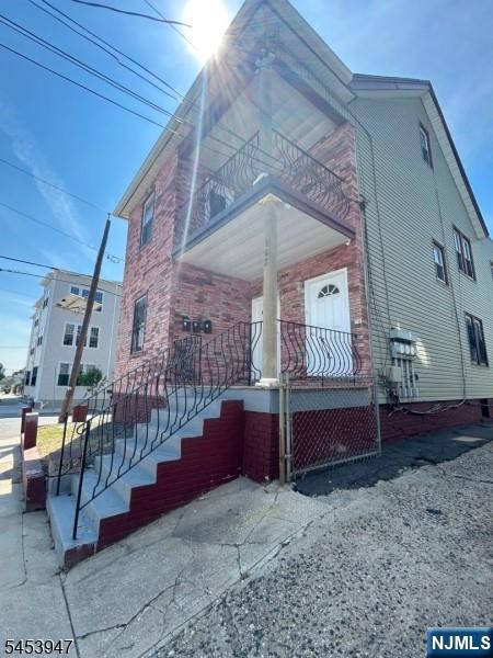 163 Dewey Street - Photo 3