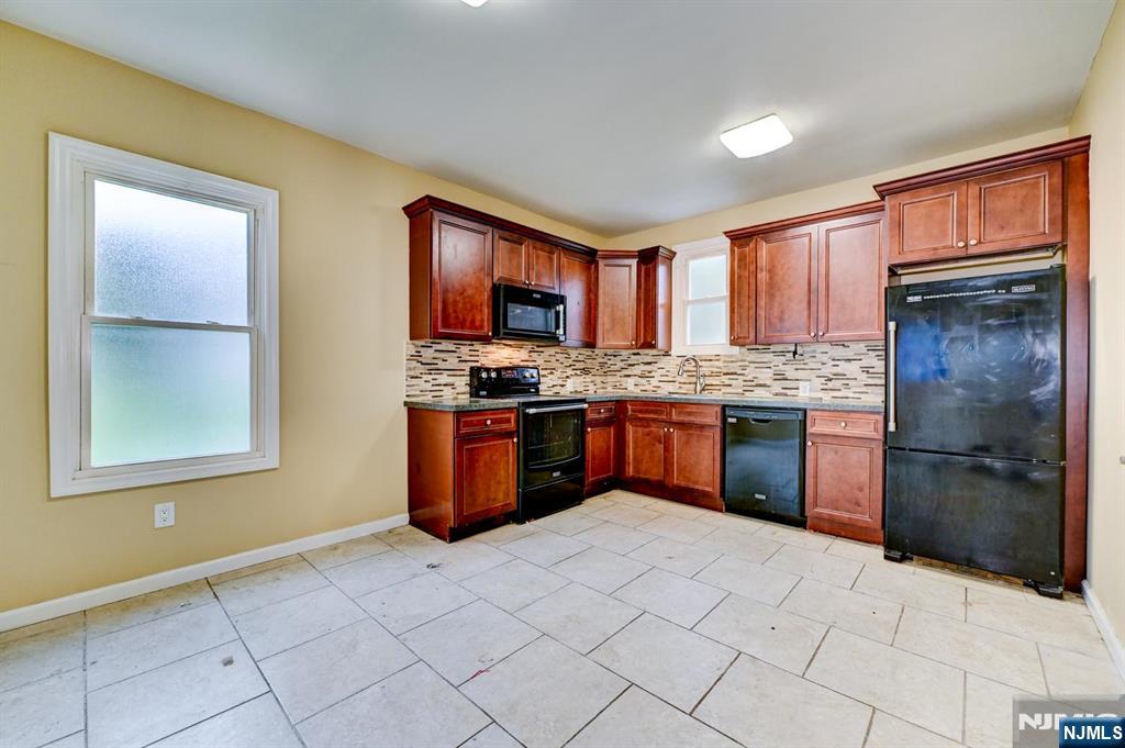 138 Hamburg Turnpike - Photo 3
