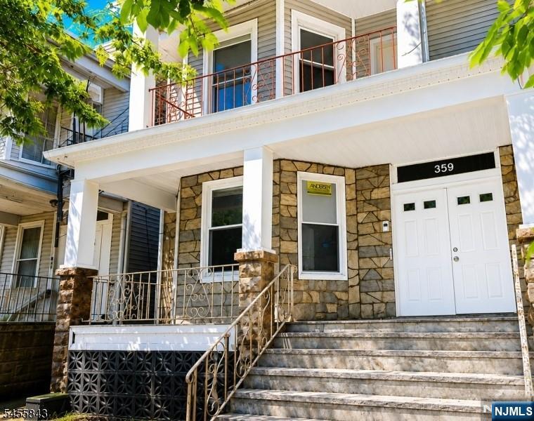 359 19th Street - Photo 1