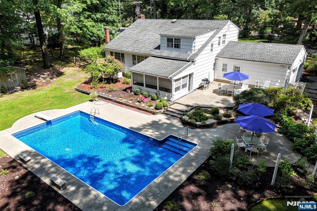 Photo 2 of Single family home for sale at 6 Terkuile Rd, Montvale, NJ 07645 | MLS# 26033403 | Listing updated on 2026-09-13