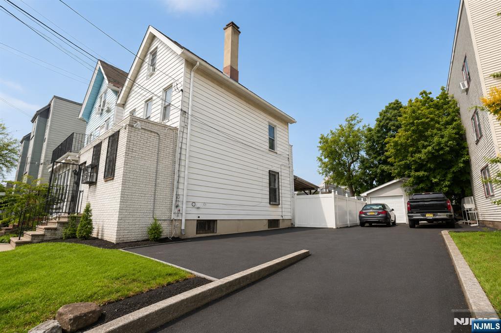 55 Winthrop Street - Photo 4