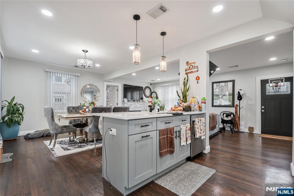 154 Sandford Avenue - Photo 4