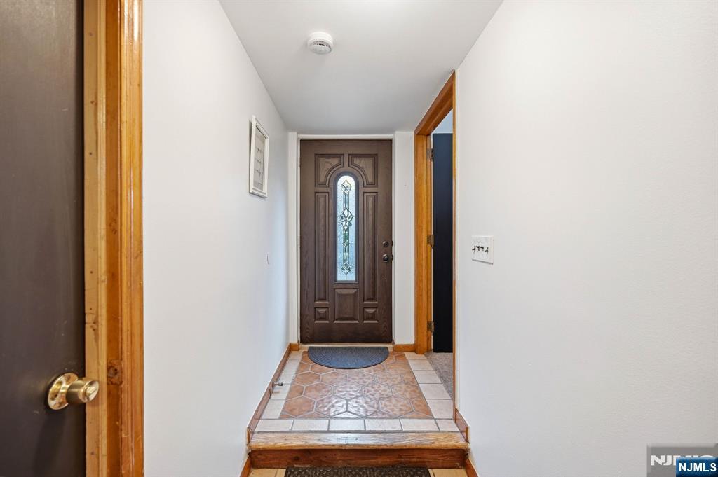 37 Hazelview Avenue - Photo 2
