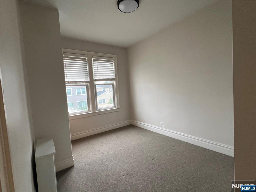 147 Terhune Avenue 2 - Photo 4